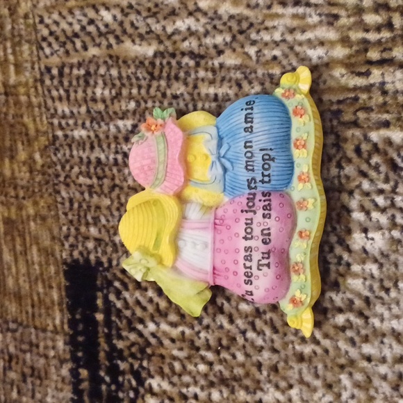 4/$40 New "Friend" Fridge Magnet - French Version - Picture 1 of 5